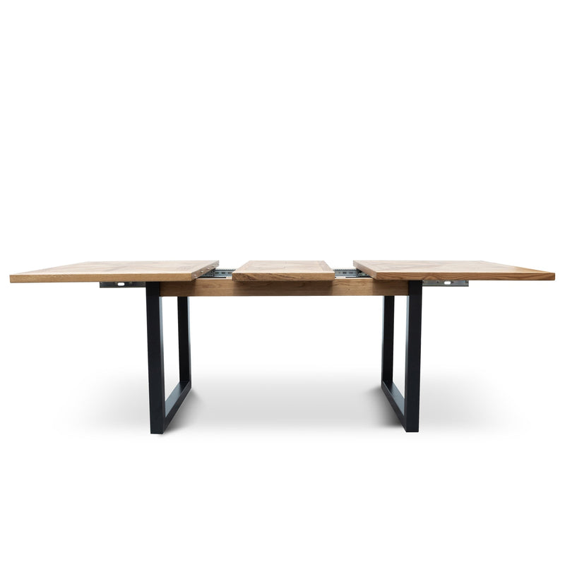 CDT2805-VN Extendable Dining table - European Oak