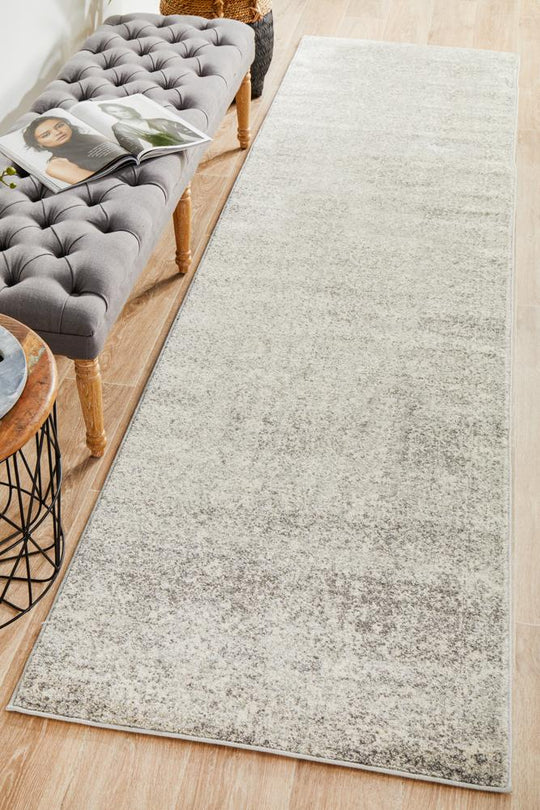 Rug Culture Evoke Shine Silver Transitional Runner Rug