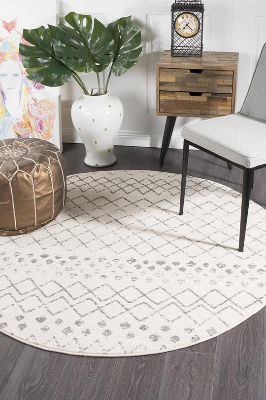 Rug Culture Oasis Selma White Grey Tribal Round Rug