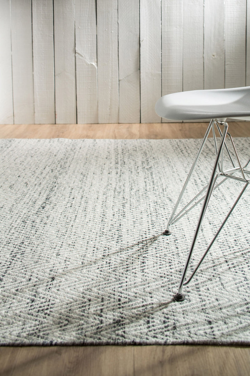 Brazil rug - Smooth Grey (Grey pattern) Hand-Woven Wool Rug by Bayliss