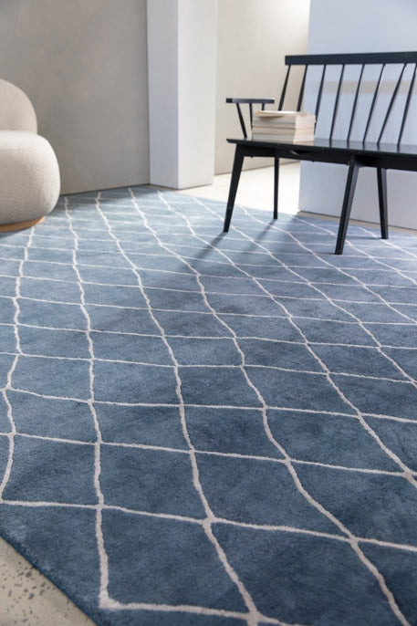 Hume rug - Pitch Blue (Geometric pattern) Hand-Knotted Tencel Rug by Bayliss