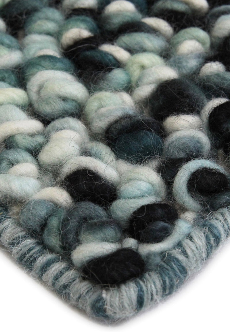 Volume rug - Blue Water (Blue) Hand-Woven Wool Rug by Bayliss